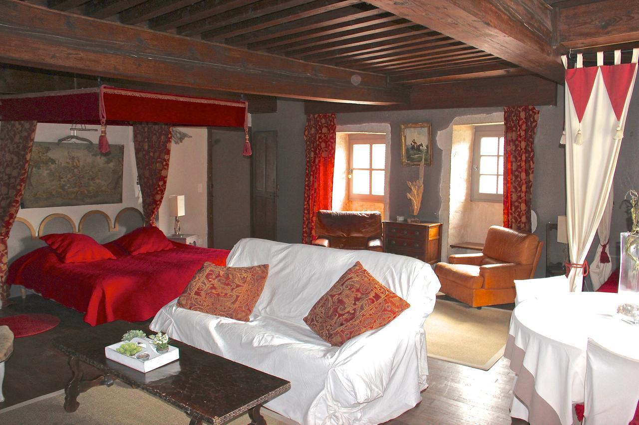 Gothique Cafe Hotel Baume-les-Messieurs Ngoại thất bức ảnh